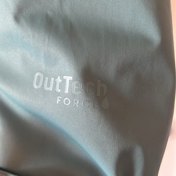 Woods windbreaker/rain jacket - Picture 2 of 8